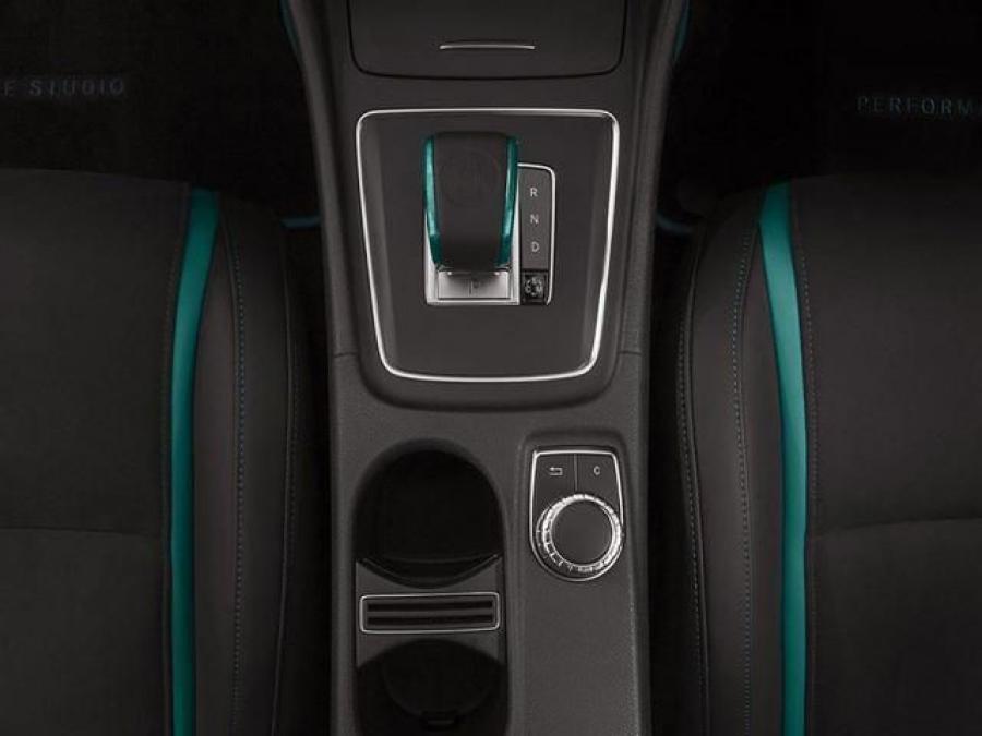  Mercedes-Benz A45 AMG Petronas Green Edition 2014 года  (фото 9 из 10)